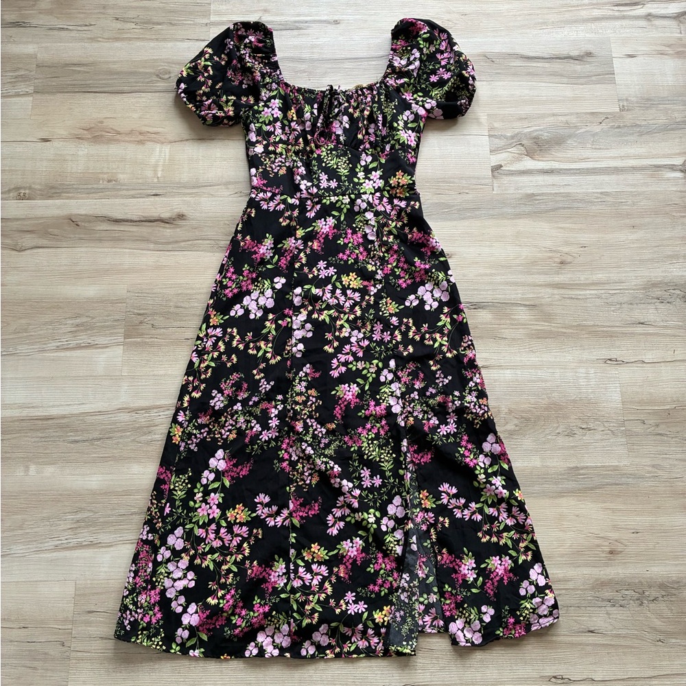 Liberty Love Black Bold Floral Maxi Dress Short Puff Sleeves Front Side Slit